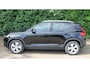 Volvo XC40 B4 197pk Geartronic Mild Hybrid Momentum Pro