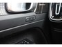 Volvo XC40 1.5 T3 R-Design | Schuifdak | Audio H&K | Camera