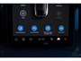 Volvo EX30 Single Motor Extended Range Plus | | 5 jaar garantie! | Premium Audio by Harman Kardon | Keyless Entry | Achteruitrijcamera | Parkeersensoren V+A | Getint Glas Achter | Pilot Assist | Adaptieve Cruise Control | Draadloze Telefoonlader | Navigatiesysteem | Rijstrooksensor Met Correctie | Apple Carplay/Android Auto |