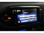 Toyota Yaris 1.5 Hybrid Dynamic Bi-Tone | Trekhaak | Navigatie | Climate control | Keyless |