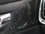 Volvo V60 T6 AWD Plug-in hybrid AWD Plus Dark / Trekhaak / Pano. dak / Harman Kardon / Achter- voor- en stuurverwarming / Contour Stoelen / 360 camera /