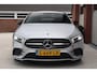 Mercedes-Benz A-klasse 200 163pk Limousine AMG-Line Business Solution - Widescreen - 18 inch - Camera - Alcantara - BTW - NL Auto