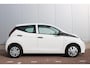 Toyota Aygo 1.0 VVT-i x-fun Airco, DAB, Bluetooth, start/stop systeem |NL auto|