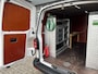 Volkswagen Transporter 2.0 TDI L2H1 Servicewagen Omvormer Airco Cruise control Trekhaak 2200kg Kastinrichting Werkplaats Parkeerhulp achter 1e eigenaar Euro 6 Dealer onderhouden