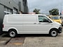 Volkswagen Transporter 2.0 TDI L2H1 Servicewagen Omvormer Airco Cruise control Trekhaak 2200kg Kastinrichting Werkplaats Parkeerhulp achter 1e eigenaar Euro 6 Dealer onderhouden