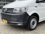 Volkswagen Transporter 2.0 TDI L2H1 Servicewagen Omvormer Airco Cruise control Trekhaak 2200kg Kastinrichting Werkplaats Parkeerhulp achter 1e eigenaar Euro 6 Dealer onderhouden