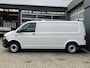 Volkswagen Transporter 2.0 TDI L2H1 Servicewagen Omvormer Airco Cruise control Trekhaak 2200kg Kastinrichting Werkplaats Parkeerhulp achter 1e eigenaar Euro 6 Dealer onderhouden