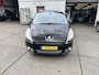 Peugeot 5008 1.6 THP Blue Lease Executive 7p.