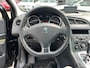 Peugeot 5008 1.6 THP Blue Lease Executive 7p.