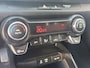 Kia Stonic 1.0 T-GDi DynamicLine | Trekhaak | Apple Carplay / Android auto  Climate control | Navigatie | Camera | Cruise control |
