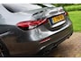 Mercedes-Benz E-klasse 200 Business Solution AMG Aut. | AMG-Pakket | 20 Inch Vossen | Full Led | Facelift | Widescreen | Dodehoek