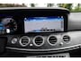Mercedes-Benz E-klasse 200 Business Solution AMG Aut. | AMG-Pakket | 20 Inch Vossen | Full Led | Facelift | Widescreen | Dodehoek