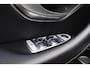 Mercedes-Benz E-klasse 200 Business Solution AMG Aut. | AMG-Pakket | 20 Inch Vossen | Full Led | Facelift | Widescreen | Dodehoek