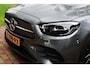 Mercedes-Benz E-klasse 200 Business Solution AMG Aut. | AMG-Pakket | 20 Inch Vossen | Full Led | Facelift | Widescreen | Dodehoek