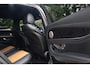 Mercedes-Benz E-klasse 200 Business Solution AMG Aut. | AMG-Pakket | 20 Inch Vossen | Full Led | Facelift | Widescreen | Dodehoek