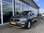Volkswagen T-Roc 1.0 TSI Style | Adaptive Cruise Control | Climate Control | Navi | PDC | Trekhaak | Apple Carplay/Android Auto |