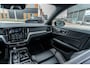 Volvo V60 2.0 T6 340PK AWD R-Design Head Up|360|Pano|Bomvol!