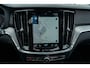 Volvo V60 2.0 T6 340PK AWD R-Design Head Up|360|Pano|Bomvol!