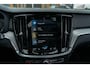 Volvo V60 2.0 T6 340PK AWD R-Design Head Up|360|Pano|Bomvol!