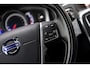 Volvo V60 2.0 T4 Business Sport | Trekhaak | Navigatie | Leder | Schuif/kanteldak | Keyless | Xenon | Standkachel | On Call