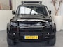 Land Rover Defender 110 2.0 P300 110 HSE 23 INCH NAVIGATIE PANORAMA SCHUIF/KANTELDAK CRUISE CONTROL CLIMATE CONTROL KEYLESS GO RIJSTROOKSENSOREN APPLE CARPLAY/ANDROID 360 CAMERA ZEER MOOI !! Brgl