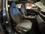 Lynk & Co 01 1.5 6,6kW 100 STUKS OP VOORRAAD ! VOL OPTIES ! 360 CAMERA ADAPTIVE CRUISE CONTROL PANORAMA SCHUIF/KANTELDAK APPLE CARPLAY/ANDROID RIJSTROOKSENSOREN ZEER MOOI !! Brgl