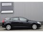 Volvo V60 1.6 T4 Kinetic Leder, Trekhaak, Navi, Cruise, Automaat