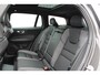 Volvo V60 T6 Automaat Plug-in hybrid AWD Plus Dark| Panoramadak | 360" Rondomzicht camera | Stoelverwarming/stuurwielverwarming | Google services | Semi elektrische trekhaak | Elektrisch bedienbare achterklep | Verwarmd voorruit