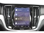 Volvo V60 T6 Automaat Plug-in hybrid AWD Plus Dark| Panoramadak | 360" Rondomzicht camera | Stoelverwarming/stuurwielverwarming | Google services | Semi elektrische trekhaak | Elektrisch bedienbare achterklep | Verwarmd voorruit