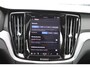 Volvo V60 T6 Automaat Plug-in hybrid AWD Plus Dark| Panoramadak | 360" Rondomzicht camera | Stoelverwarming/stuurwielverwarming | Google services | Semi elektrische trekhaak | Elektrisch bedienbare achterklep | Verwarmd voorruit