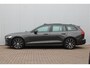 Volvo V60 T6 Automaat Plug-in hybrid AWD Plus Dark| Panoramadak | 360" Rondomzicht camera | Stoelverwarming/stuurwielverwarming | Google services | Semi elektrische trekhaak | Elektrisch bedienbare achterklep | Verwarmd voorruit