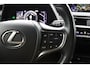 Lexus UX 250h Business Line | 18 Inch Lichtmetalen velgen | Privacy Glass | Keyless Entry