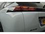 Peugeot 2008 1.2 Hybrid 145 Allure Full Map Navigatie | Parkeer Camera | Keyless Entry | Draadloze Telefoonlader