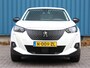 Peugeot e-2008 EV Allure Pack 50 kWh 136PK | ACCURAPPORT 95% | AppleCarPlay/AndroidAuto | Camera | Climate Control | Navigatie | Cruise Control | Keyless | Stoelverwarming | FULL LED | LMV | Privacy Glass |