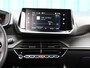 Peugeot e-2008 EV Allure Pack 50 kWh 136PK | ACCURAPPORT 95% | AppleCarPlay/AndroidAuto | Camera | Climate Control | Navigatie | Cruise Control | Keyless | Stoelverwarming | FULL LED | LMV | Privacy Glass |
