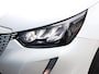 Peugeot e-2008 EV Allure Pack 50 kWh 136PK | ACCURAPPORT 95% | AppleCarPlay/AndroidAuto | Camera | Climate Control | Navigatie | Cruise Control | Keyless | Stoelverwarming | FULL LED | LMV | Privacy Glass |