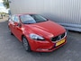 Volvo V40 1.6 T3 Kinetic Clima, CC, PDC & Cam. nw. APK – Inruil Mogelijk –