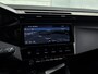 Peugeot 408 Allure Advantage Hybrid 225 pk Automaat | Navigatie | Rondomzicht Camera | Voorstoelen Verwarmd | LED Koplampen | Keyless Entry/Start | Head-up Display | Dodehoek Detectie | Adaptieve Cruise Control | 19" Lichtmetalen Velgen | Apple Carplay/Android Auto |