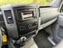 Volkswagen Crafter 50 2.0 TDI L2H1, NAP, airconditioning, cruise control, achteruitrijcamera, boordcomputer, trekhaak