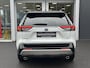 Toyota RAV4 2.5 Hybrid AWD Bi-Tone Apple Carplay/Android Auto navigatie, Stoelverwarming, Achteruitrij camera, Adaptieve cruise control, Kunstlederen/alcantara bekleding, Keyless