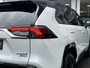 Toyota RAV4 2.5 Hybrid AWD Bi-Tone Apple Carplay/Android Auto navigatie, Stoelverwarming, Achteruitrij camera, Adaptieve cruise control, Kunstlederen/alcantara bekleding, Keyless