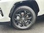 Toyota RAV4 2.5 Hybrid AWD Bi-Tone Apple Carplay/Android Auto navigatie, Stoelverwarming, Achteruitrij camera, Adaptieve cruise control, Kunstlederen/alcantara bekleding, Keyless