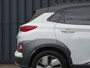 Hyundai Kona Electric EV Premium 64 kWh LED | Stoelkoeling | HUD | PDC