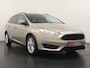Ford Focus Wagon 1.0 Trend Edition - Nieuwe distributieriem - Navigatie - Trekhaak - Lichtmetalen velgen
