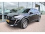 Peugeot e-2008 EV Style 50 kWh Airco Navi Camera Carplay Zeer mooi