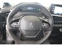 Peugeot e-2008 EV Style 50 kWh Airco Navi Camera Carplay Zeer mooi