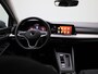 Volkswagen Golf Variant 1.0 eTSI Life Business AUTOMAAT | Navigatie | Parkeersensoren | Adaptieve Cruise Control | Sfeerverlichting