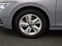 Volkswagen Golf Variant 1.0 eTSI Life Business AUTOMAAT | Navigatie | Parkeersensoren | Adaptieve Cruise Control | Sfeerverlichting