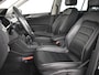 Volkswagen Tiguan 1.5 TSI ACT Highline R-Line 7-DSG | Trekhaak | Panorama dak | Keyless | Elektr. Stoel incl Lederen bekleding | 360 camera | Navigatie | Adaptief cruise control | 20"LMV