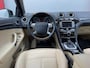 Ford Mondeo 2.3-16V Ghia AUT/NAVI/LEER/MEMORY/KEYLESS/PDC/NL-AUTO/NAP